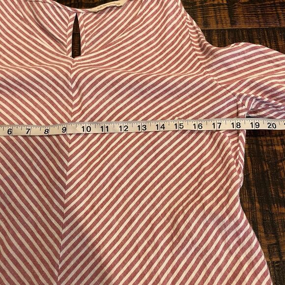 Soft Surroundings M Landfall Tunic Top Red White Stripe Linen Rayon 227 - Picture 6 of 7
